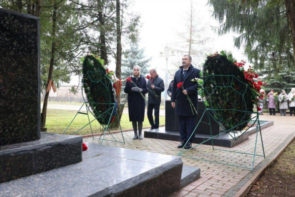 В Зеленограде состоялись возложения к памятным местам в честь годовщины начала контрнаступления под Москвой