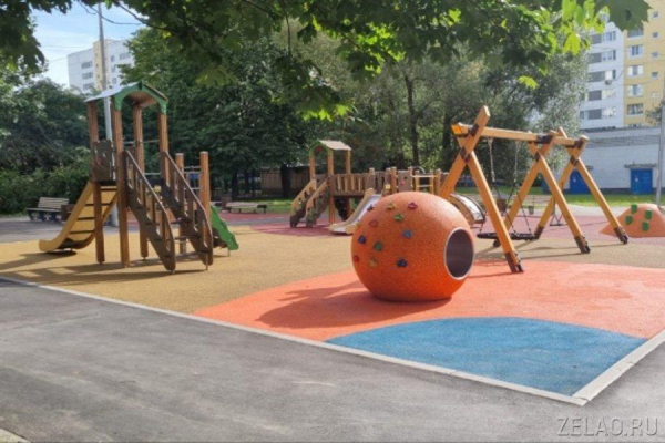 В следующем году в Зеленограде планируется отремонтировать 18 дорог и 40 дворов