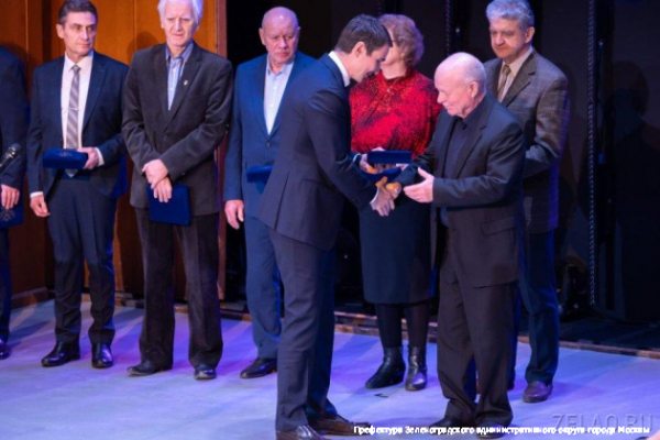 Одному из символов Зеленограда МИЭТу присвоен Орден Почета в год его 60-летия