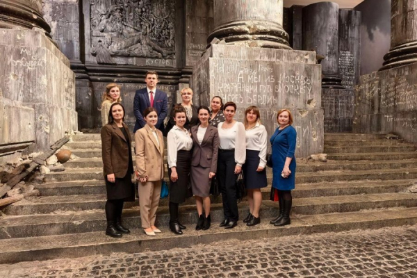 Мировые судьи Москвы почтили память героев Великой Отечественной войны